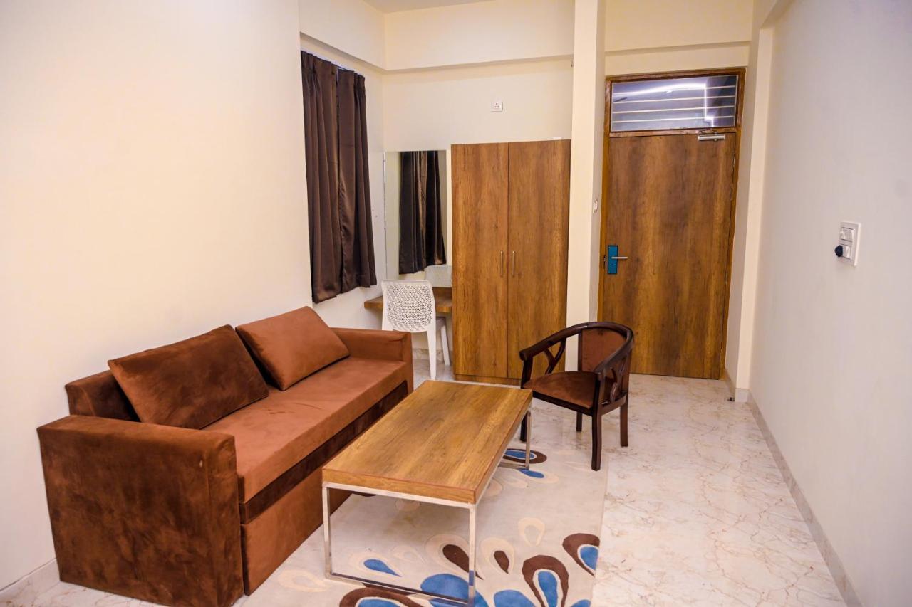 The Govindam Resort Vrindāvan Eksteriør billede