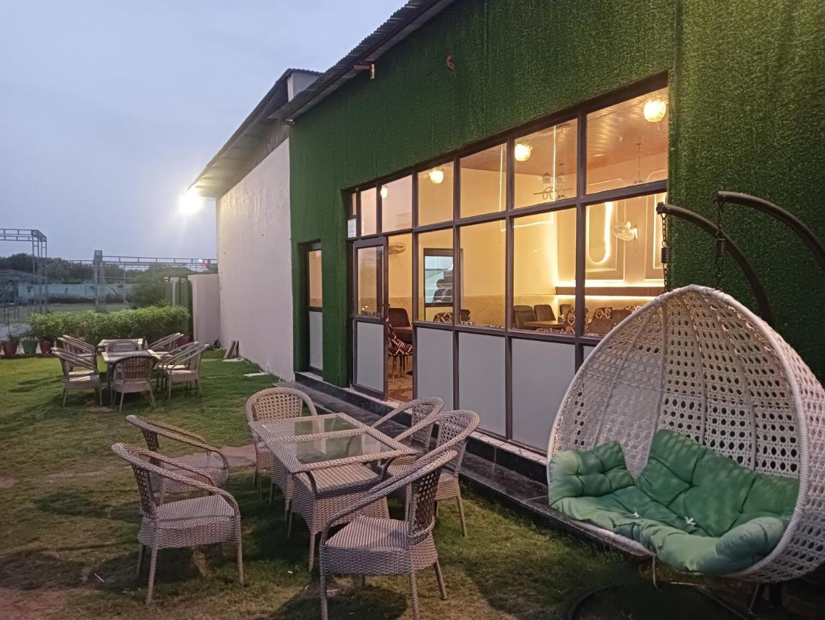 The Govindam Resort Vrindāvan Eksteriør billede