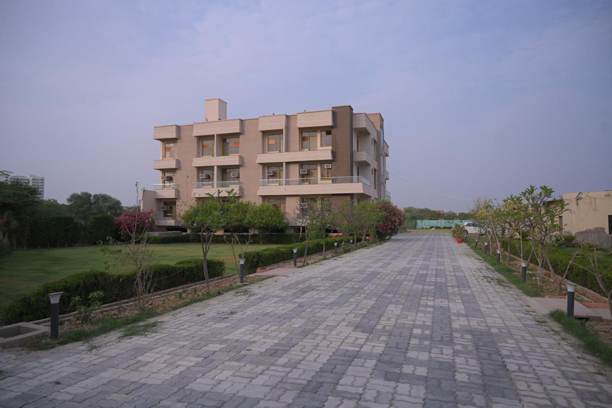 The Govindam Resort Vrindāvan Eksteriør billede